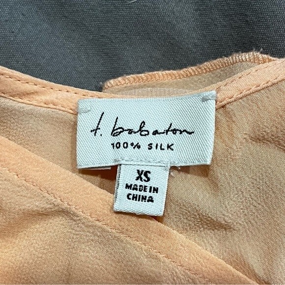 Aritzia T. Babaton 100% Silk Peach Scoop Neck Sleeveless Top Size XS - Picture 5 of 8